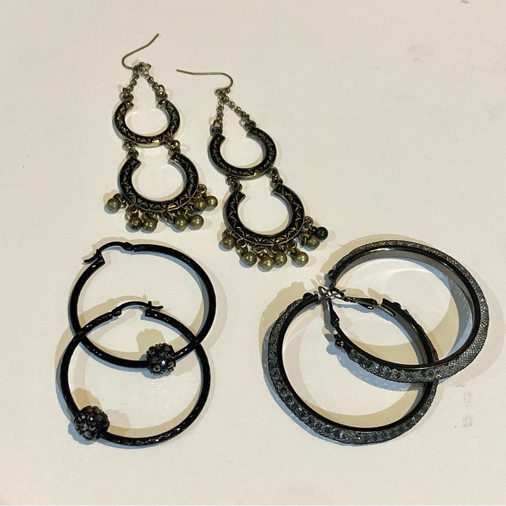 Black and Gold Ornate Teardrop Earrings